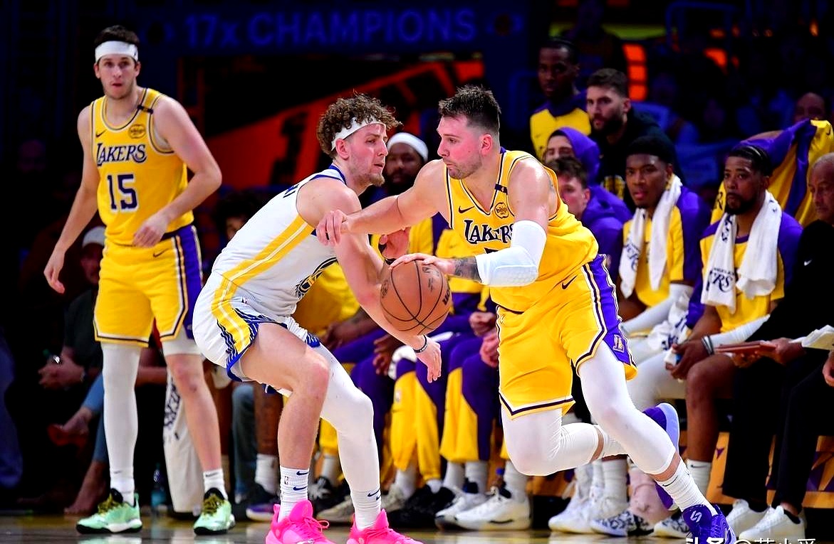 湖人球员公开质疑裁判判罚尺度，引争议，注意发表所以.的简单介绍