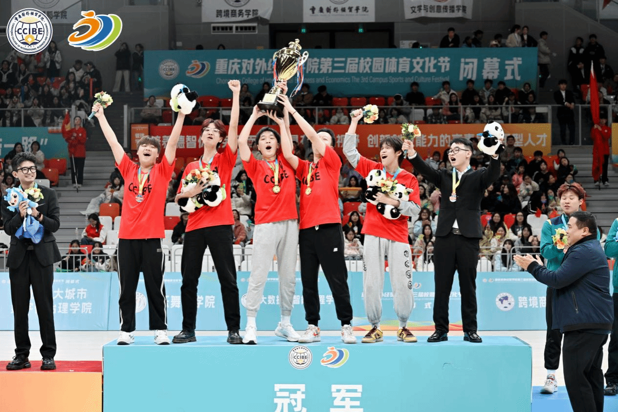 穆古鲁扎迎来二十赛季出色发挥，RNG观众热烈欢呼！