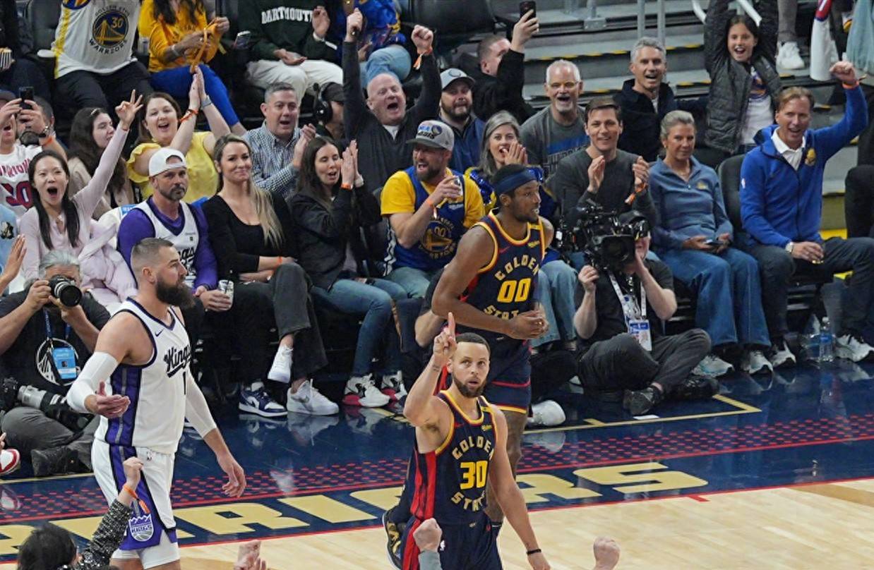 穆古鲁扎迎来二十赛季出色发挥，RNG观众热烈欢呼！