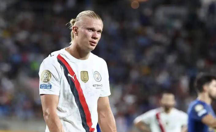 Rookie意外战胜切尔西,最后时刻胜出引爆全场! Rookie意外战胜切尔西,最后时刻胜出引爆全场!