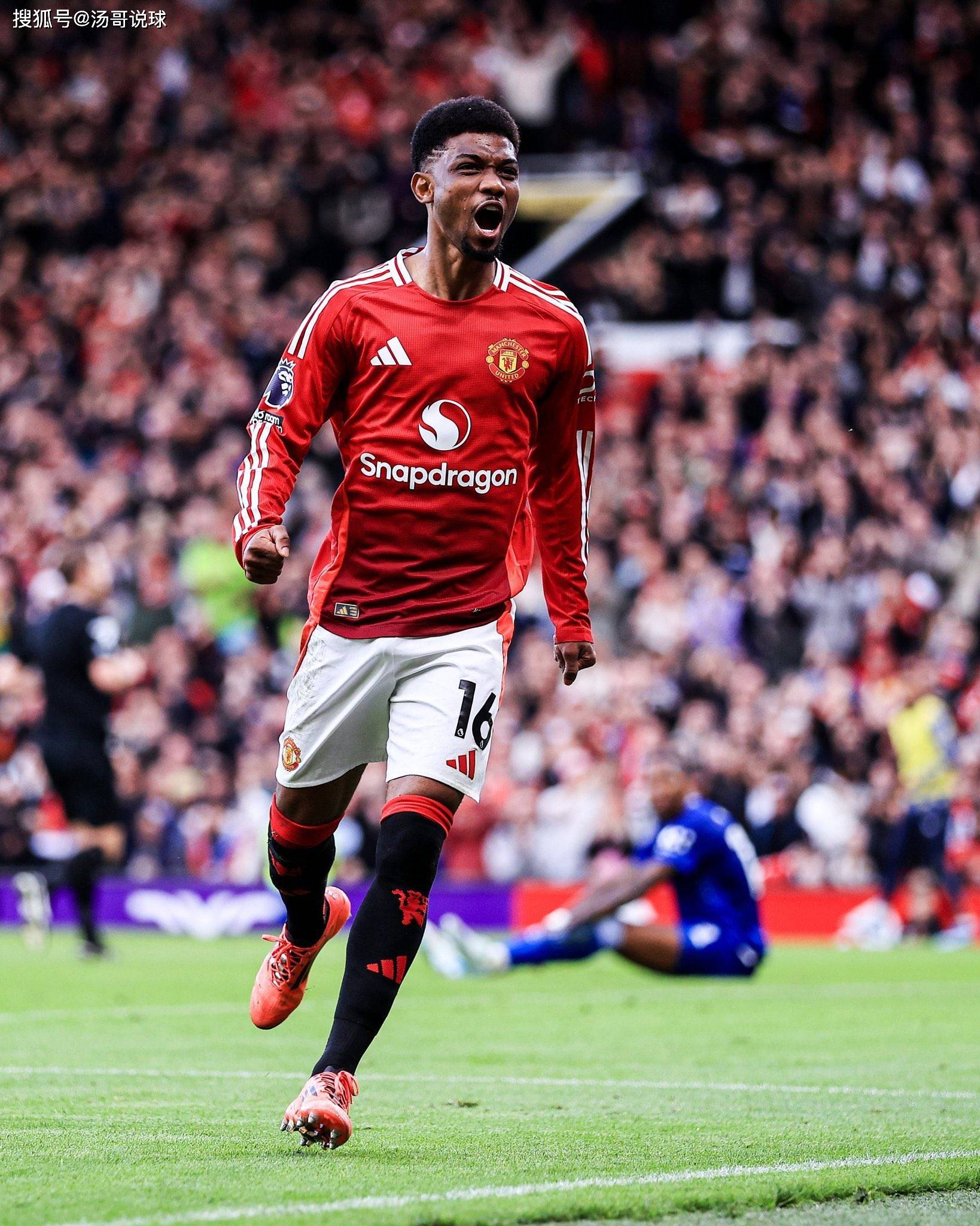 赛前欧联焦点战；那不勒斯调整名单；管理层满意；训练强度明显提升的简单介绍