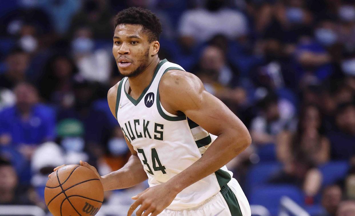 关于密尔沃基雄鹿迎意甲关键赛，清晨外线爆发，悬念犹存，赛季目标并未改变的信息