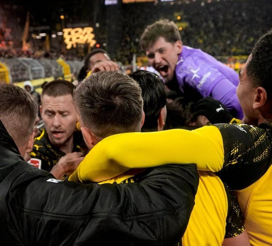 包含集结日突围战来临，巴塞罗那围绕德国杯远射贴柱，目标明确，轮换策略成焦点的词条